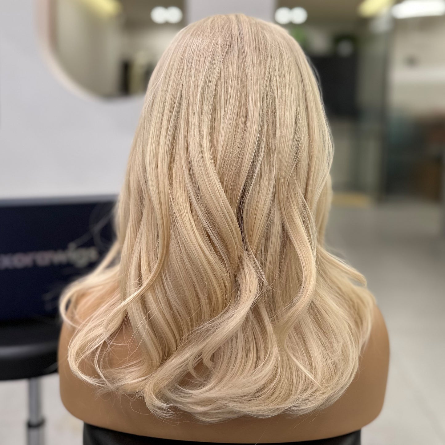 CLORIS | Light Neutral Cream Blonde Balayage