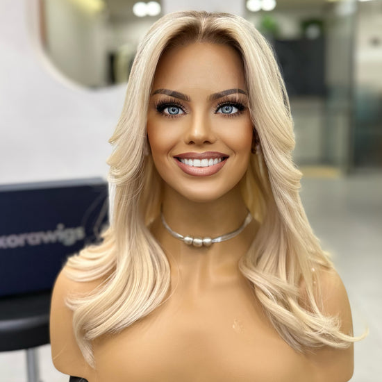 CLORIS | Light Neutral Cream Blonde Balayage CLORIS | Light Neutral Cream Blonde Balayage