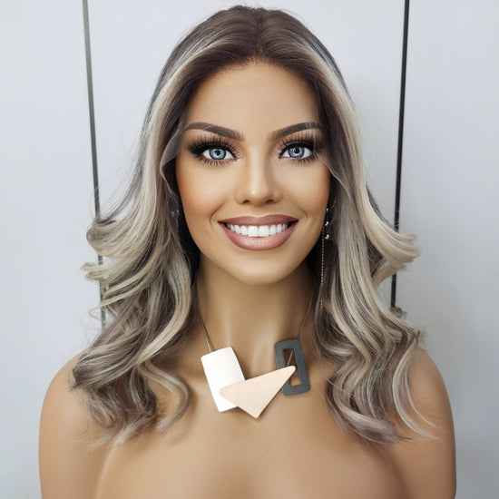 JOYCE | Balayage rubio arena claro y cálido (talla pequeña) 45 cm JOYCE | Balayage rubio arena claro y cálido (talla pequeña) 45 cm