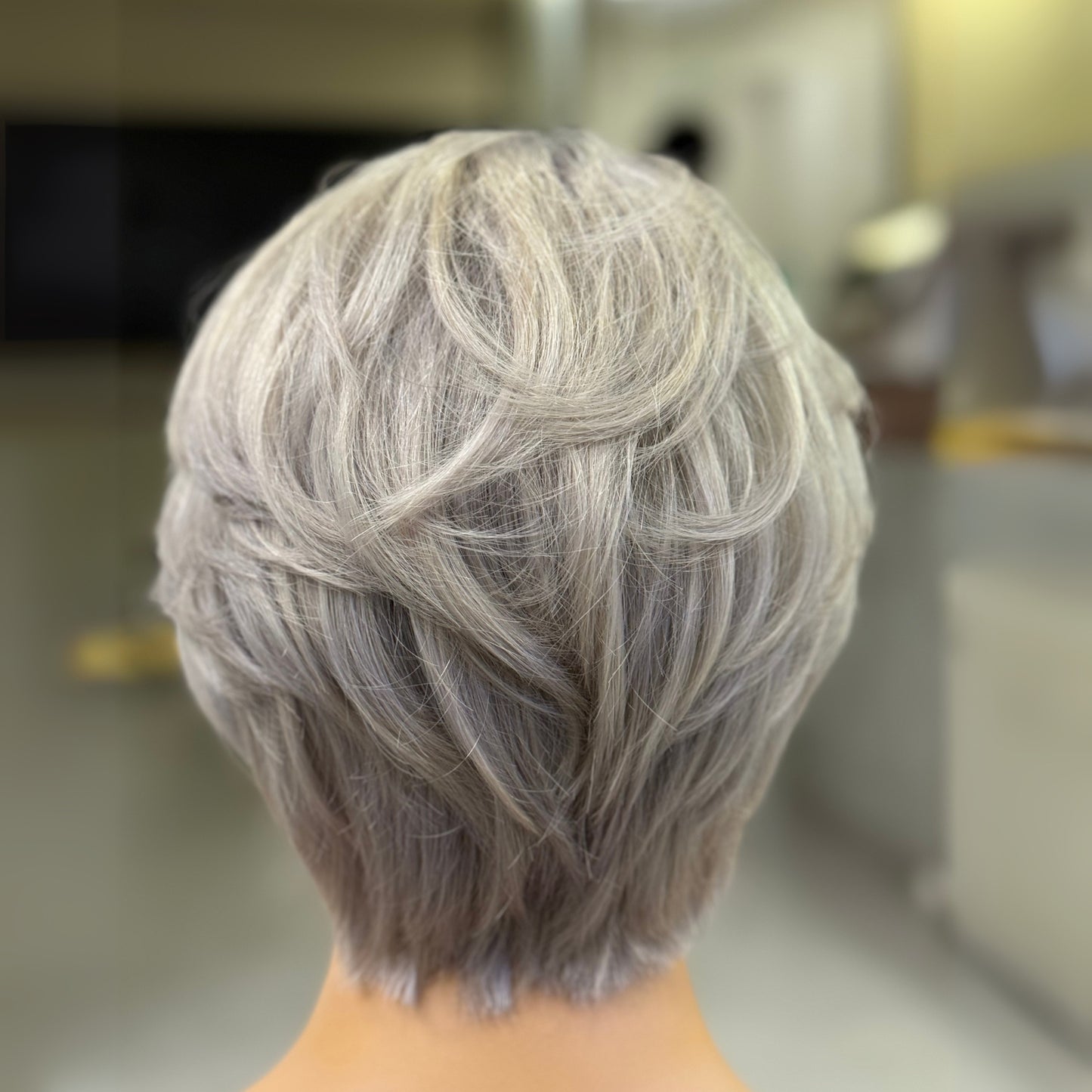 MERYL | Cool-Toned Pearl Silver Pixie with Razored Layers