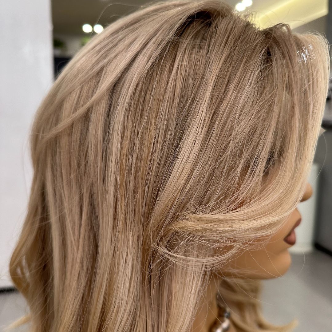 TAYLOR | Balayage rubio cremoso ombré de 40 cm