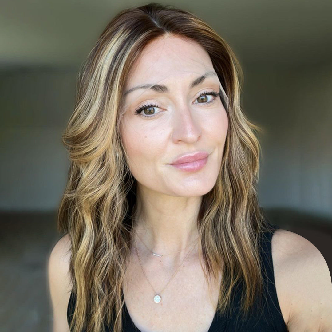 SHARON | Mechas Castañas con Balayage