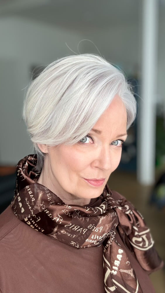 MERYL | Cool-Toned Pearl Silver Pixie with Razored Layers