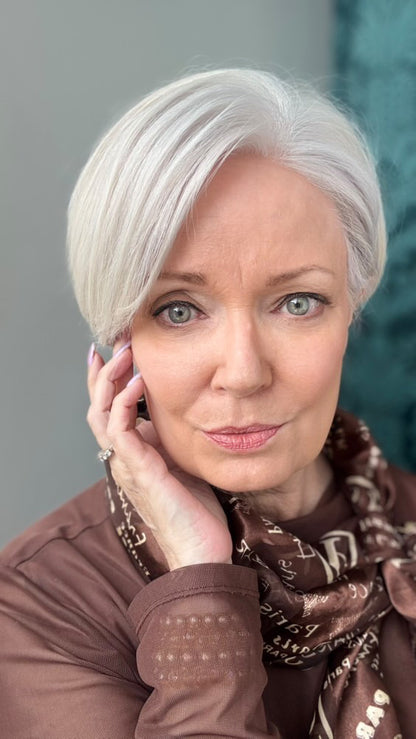 MERYL | Cool-Toned Pearl Silver Pixie with Razored Layers