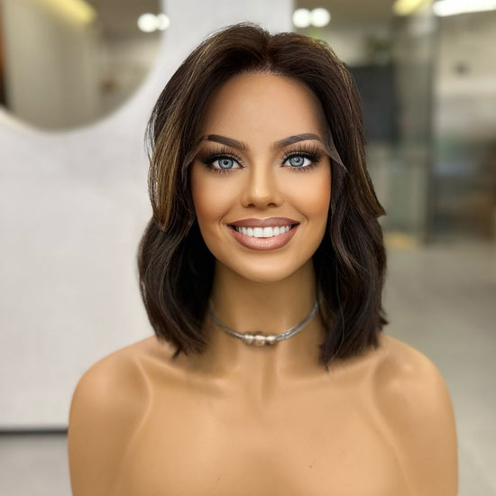 JOCELYN- Excelentes reflejos para cabello castaño oscuro con base morena